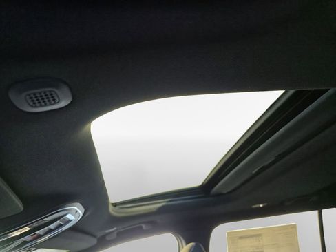 New 2025 Jeep Grand Cherokee L Laredo w/ Luxury Tech Group I image 40