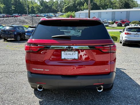 Certified 2023 Chevrolet Traverse LT w/ LT Premium Package AWD/4WD image 5
