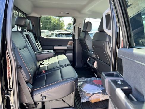 New 2026 Ford F250 Lariat image 18