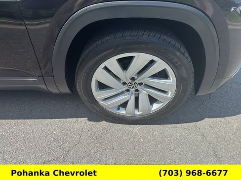 Used 2020 Volkswagen Atlas Cross Sport SE w/ Panoramic Sunroof Package AWD/4WD image 36