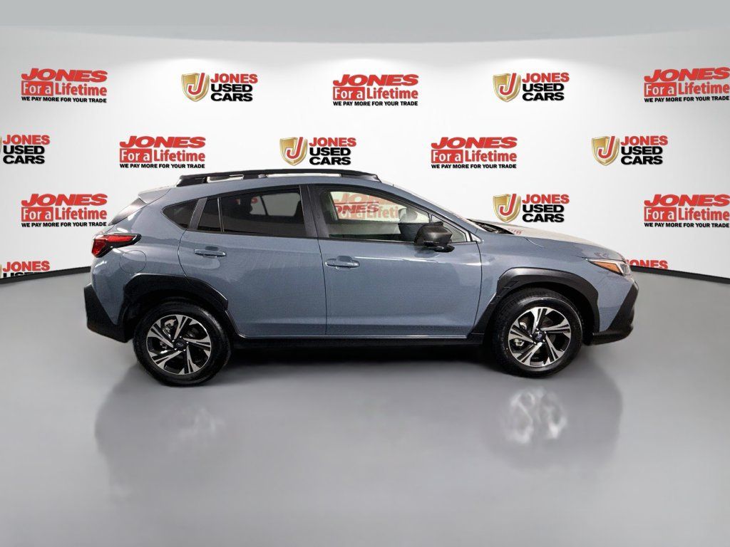 Used 2025 Subaru Crosstrek 2.5i Premium AWD/4WD image 18