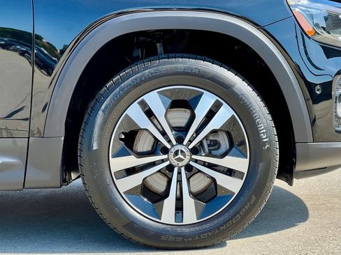 Certified 2025 Mercedes-Benz GLB 250 4MATIC image 13