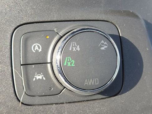 Used 2024 Chevrolet Traverse LT w/ LPO, Floor Liner Package image 7