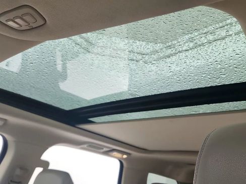 Used 2024 Ford Expedition Limited image 26