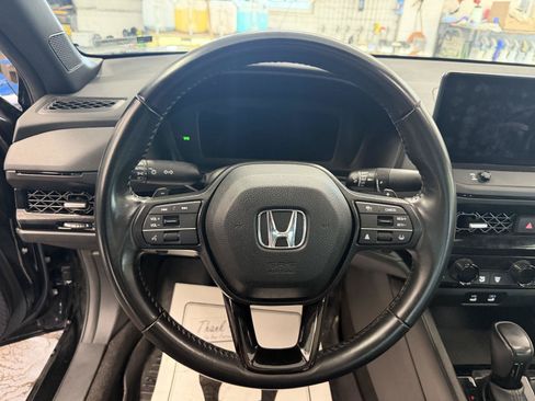 Used 2024 Honda Accord Sport image 11