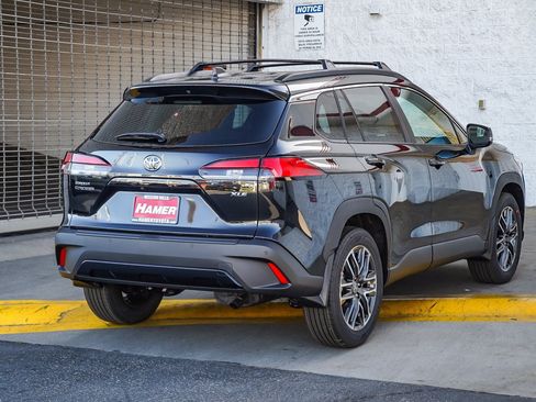 New 2026 Toyota Corolla Cross XLE FWD image 5