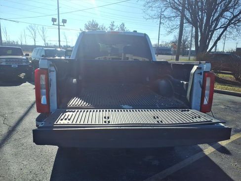 Used 2024 Ford F250 XLT image 30