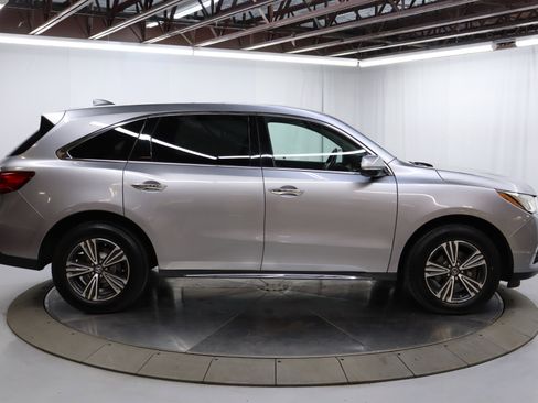Used 2017 Acura MDX SH-AWD image 8