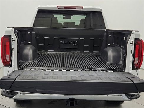 Used 2025 GMC Sierra 1500 SLT image 35
