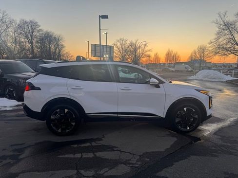 Certified 2026 Kia Sportage SX image 4