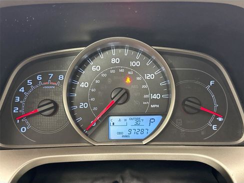 Used 2015 Toyota RAV4 XLE image 18