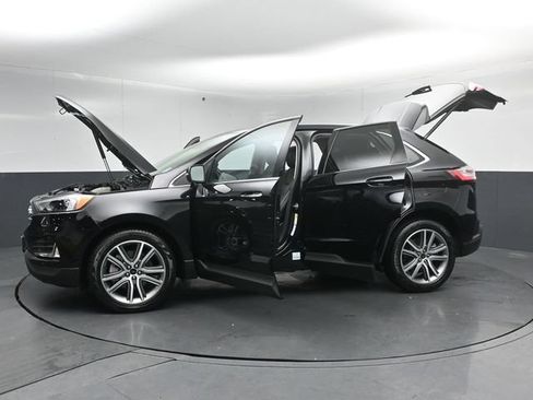 Certified 2024 Ford Edge Titanium AWD/4WD image 54