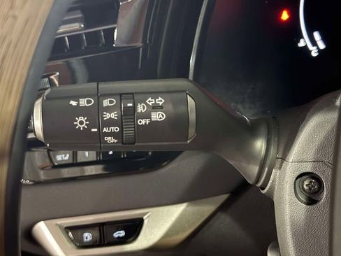 Certified 2023 Lexus RX 350 Premium Plus w/ Accessory Package AWD/4WD image 29