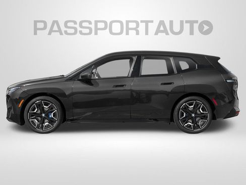 Used 2025 BMW iX xDrive50 w/ Sport Package AWD/4WD image 3