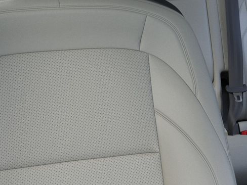 New 2026 Lincoln Nautilus Premier AWD/4WD image 16