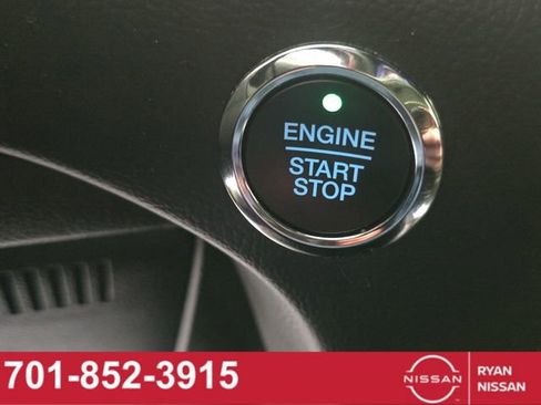 Used 2023 Ford Edge ST-Line image 43