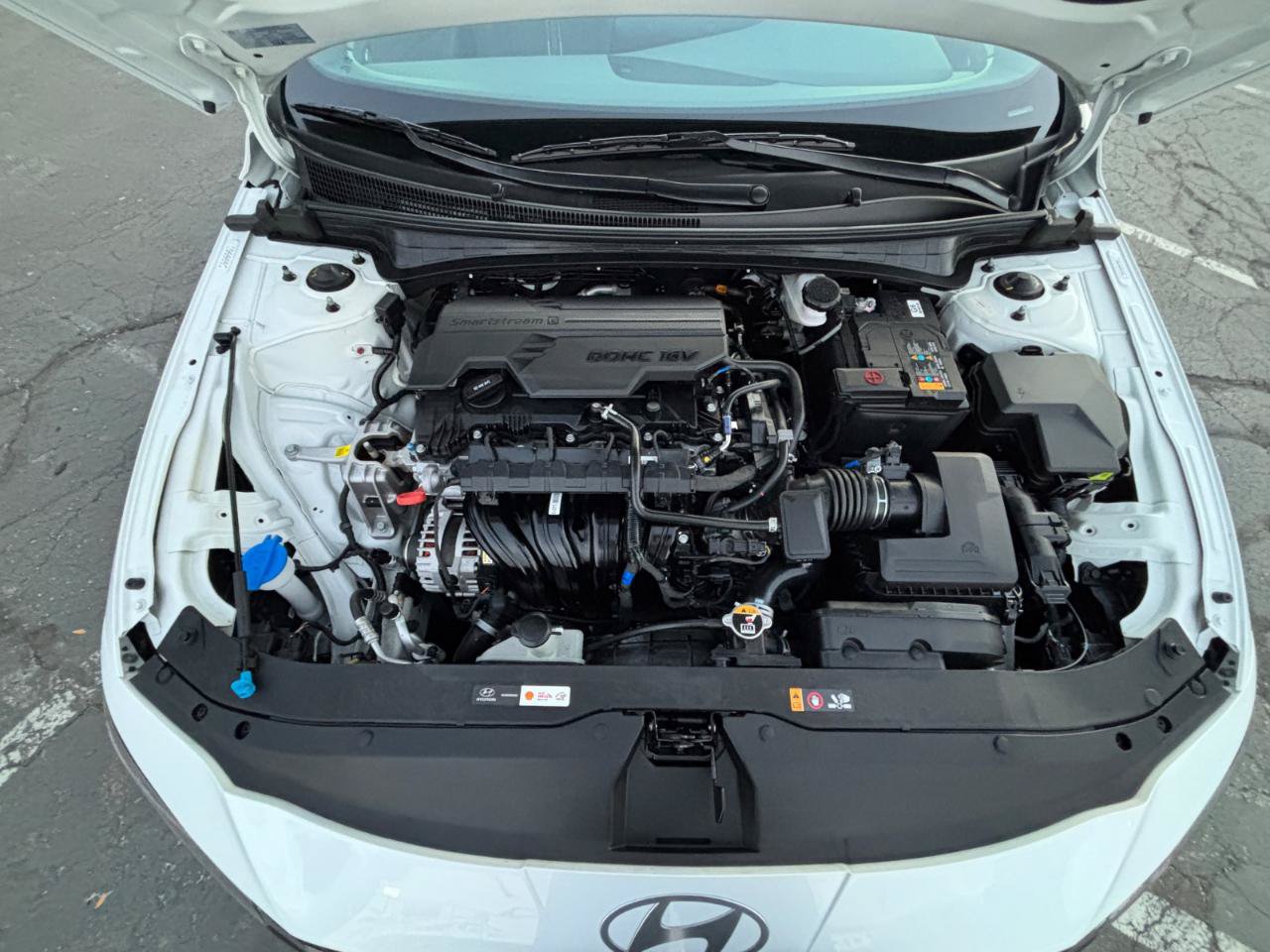 Used 2024 Hyundai Elantra SEL w/ Convenience Package FWD image 23