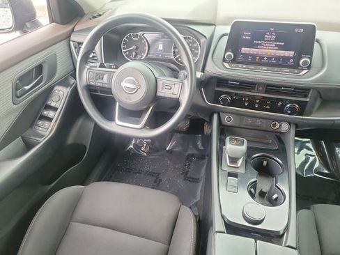 Used 2023 Nissan Rogue S image 13
