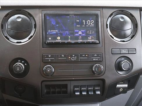 Used 2016 Ford F250 XL w/ Power Equipment Group AWD/4WD image 17