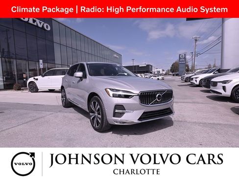 Used 2023 Volvo XC60 B5 Plus w/ Climate Package AWD/4WD image 1
