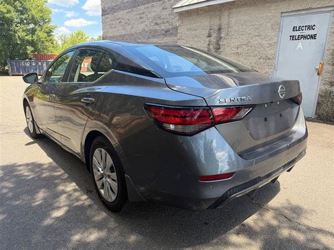 Used 2022 Nissan Sentra S FWD image 5
