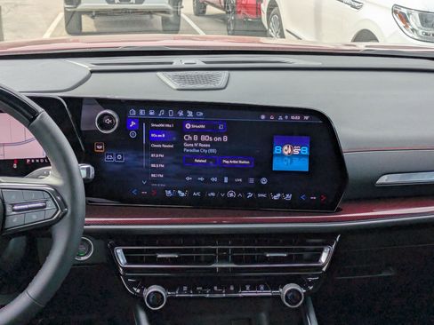 Used 2026 Chevrolet Traverse RS image 15