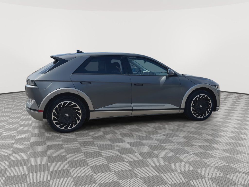 Used 2023 Hyundai Ioniq 5 Limited AWD/4WD image 8