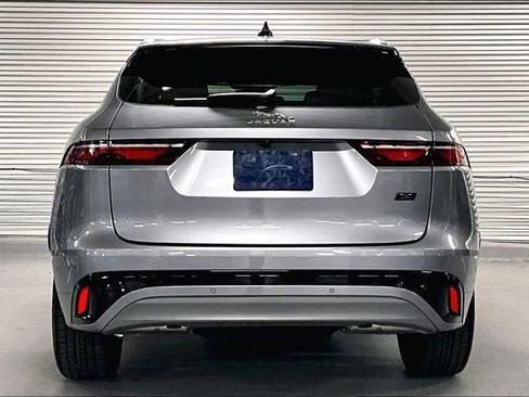 New 2026 Jaguar F-PACE R-Dynamic S image 5