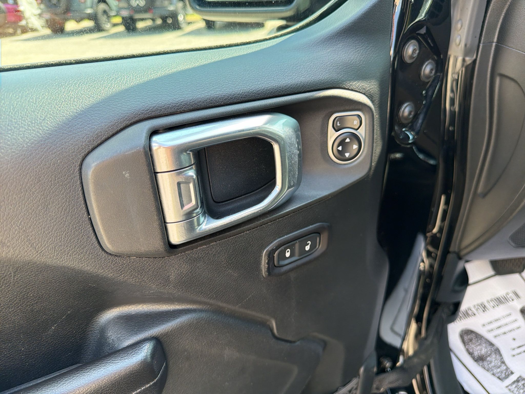 Used 2018 Jeep Wrangler Sport AWD/4WD image 14
