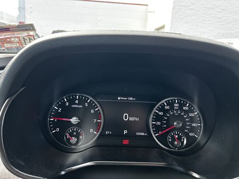 Used 2022 Kia Telluride SX w/ SX Prestige Package image 17