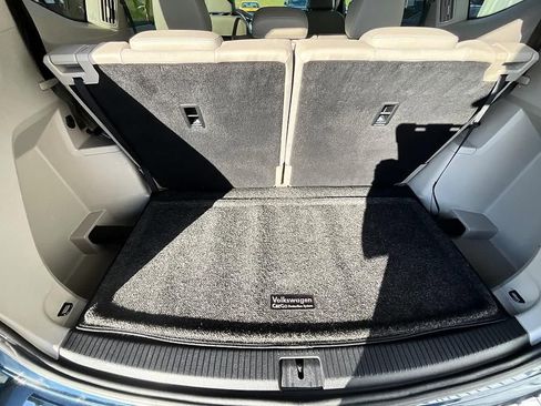 Used 2021 Volkswagen Atlas SEL Premium AWD/4WD image 11