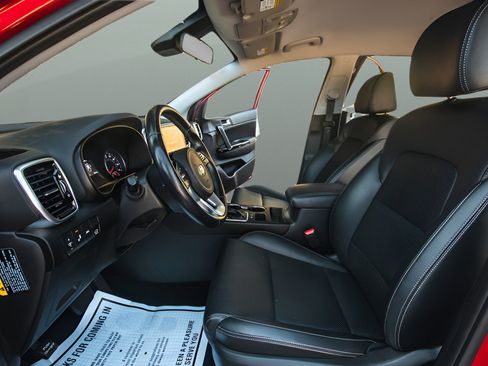 Used 2021 Kia Sportage EX FWD image 11