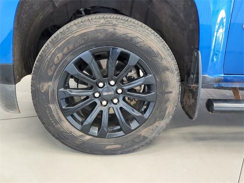 Used 2022 GMC Canyon Elevation image 18