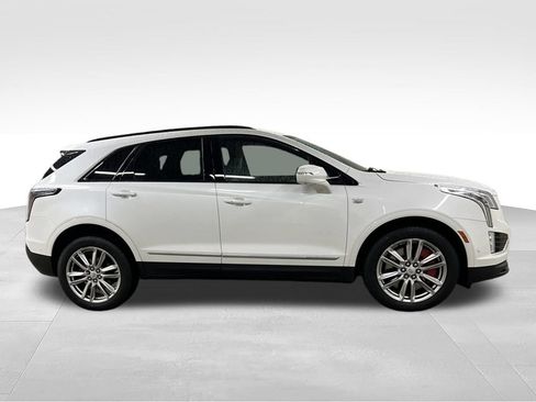 Certified 2023 Cadillac XT5 Sportv w/ Technology Package AWD/4WD image 2