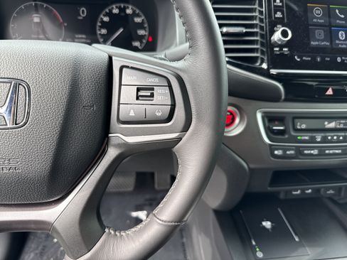 Certified 2025 Honda Ridgeline Sport image 20
