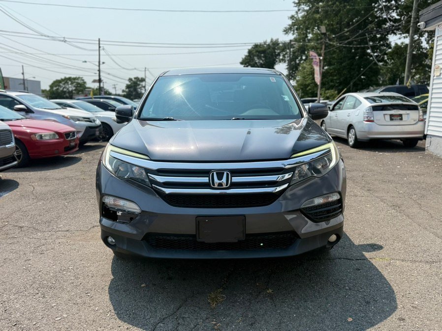 Used 2018 Honda Pilot EX image 2