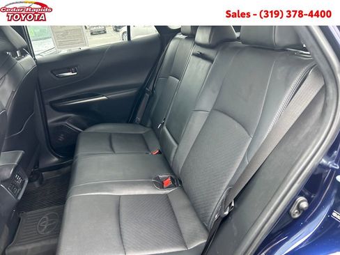 Certified 2021 Toyota Venza XLE w/ Softex Package image 24