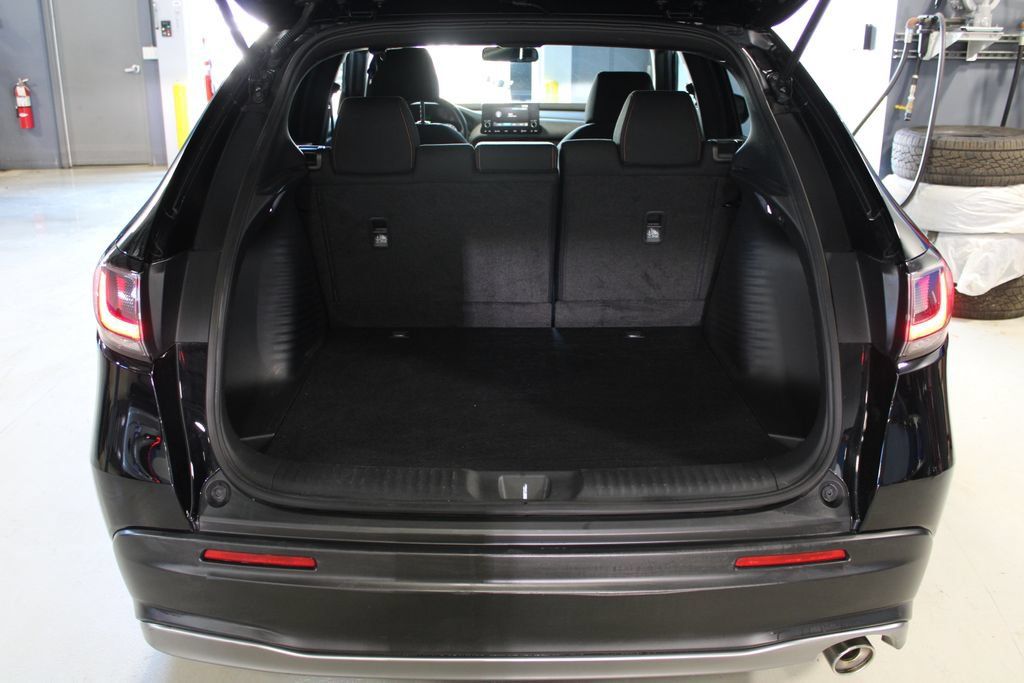 Used 2024 Honda HR-V Sport image 19