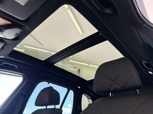 New 2026 BMW X5 M60i AWD/4WD image 16