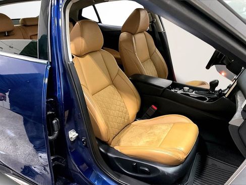 Used 2016 Nissan Maxima SR image 27