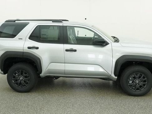 Used 2026 Toyota 4Runner SR5 AWD/4WD image 14