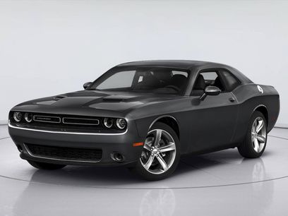 Used 2016 Dodge Challenger SXT Plus