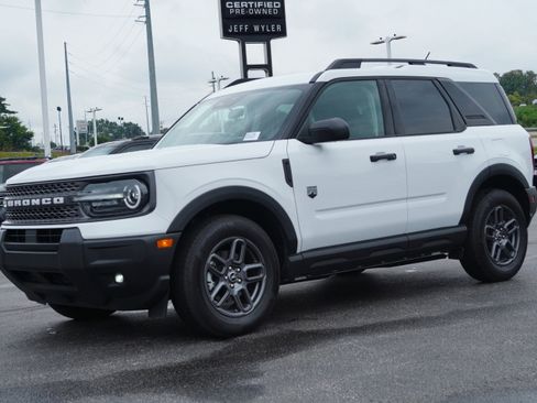 Used 2025 Ford Bronco Sport Big Bend w/ Convenience Package image 3