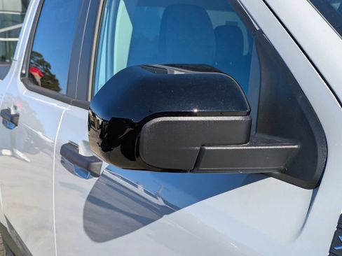 New 2025 Ford Maverick XL image 11