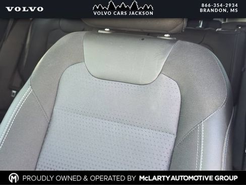 Used 2024 Chevrolet Trax LT w/ Driver Confidence Package FWD image 14