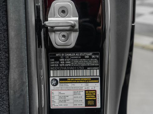 Used 2017 Mercedes-Benz AMG GT Coupe image 19