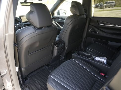 New 2026 INFINITI QX60 Autograph w/ Dark Cargo Package image 18