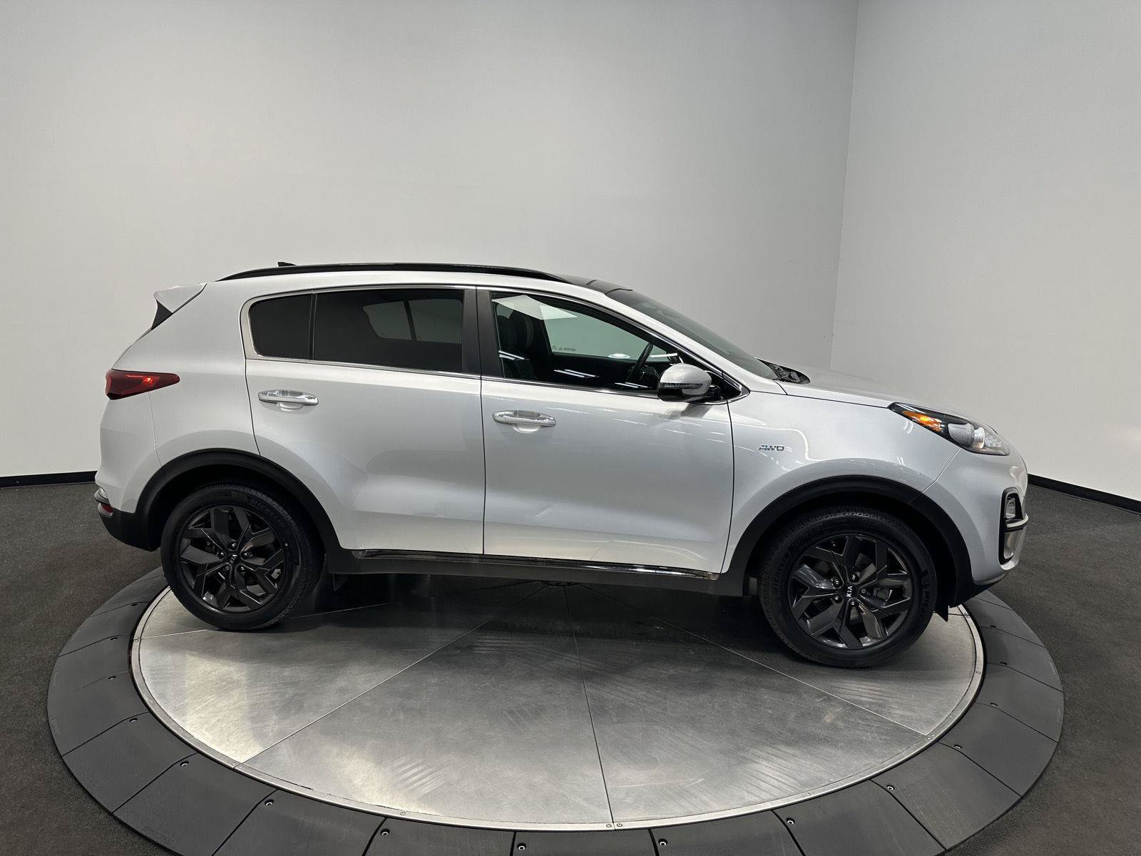 Used 2020 Kia Sportage S w/ S Sunroof Package AWD/4WD image 8