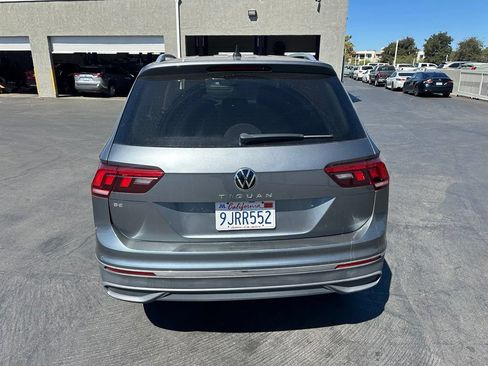 Used 2022 Volkswagen Tiguan SE FWD image 4