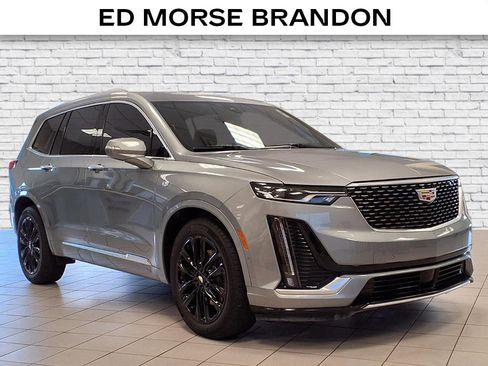 Certified 2024 Cadillac XT6 Premium Luxury w/ Technology Package image 6